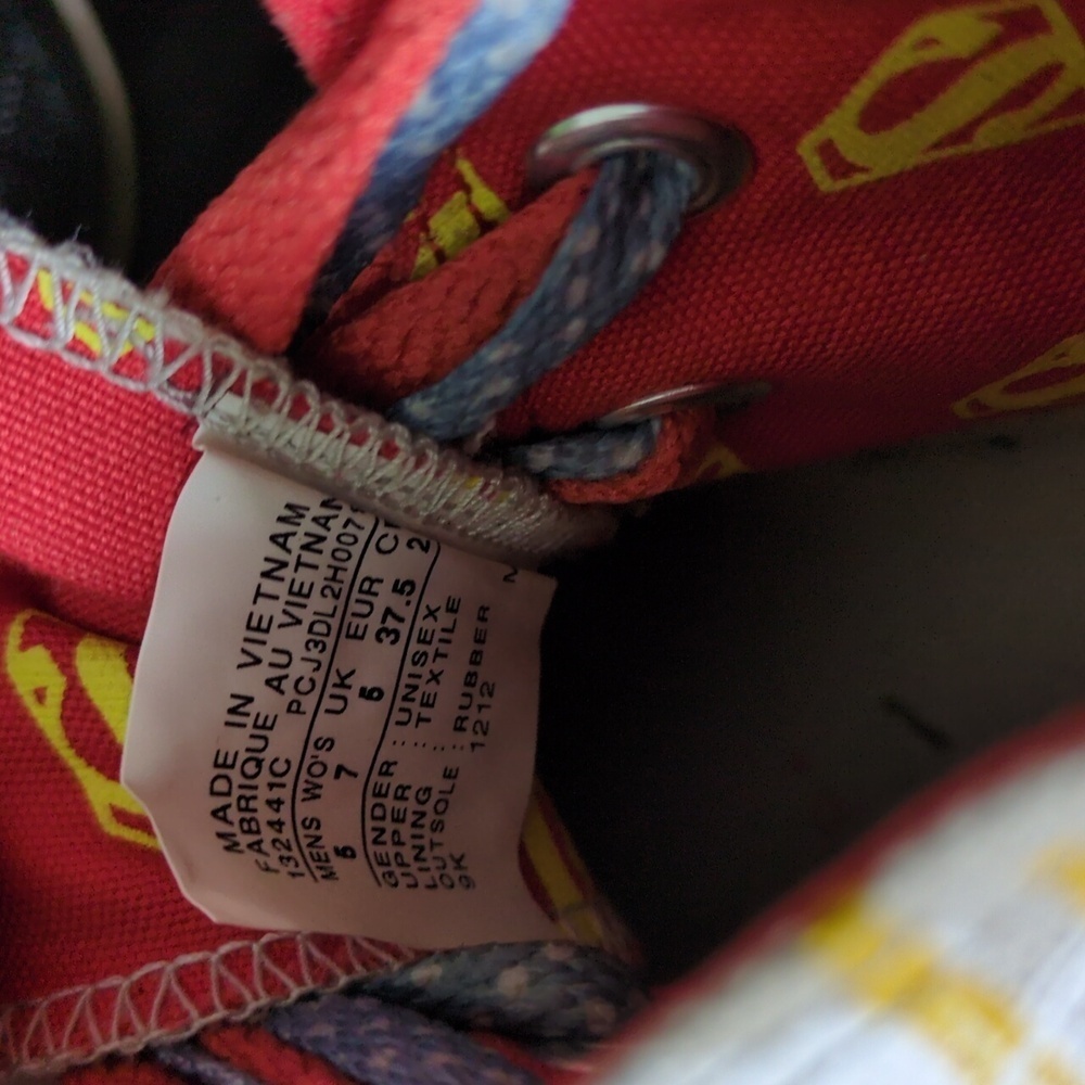 DC Comics x Chuck Taylor All Star Hi 'Superman'​​​ - Picture 6 of 8